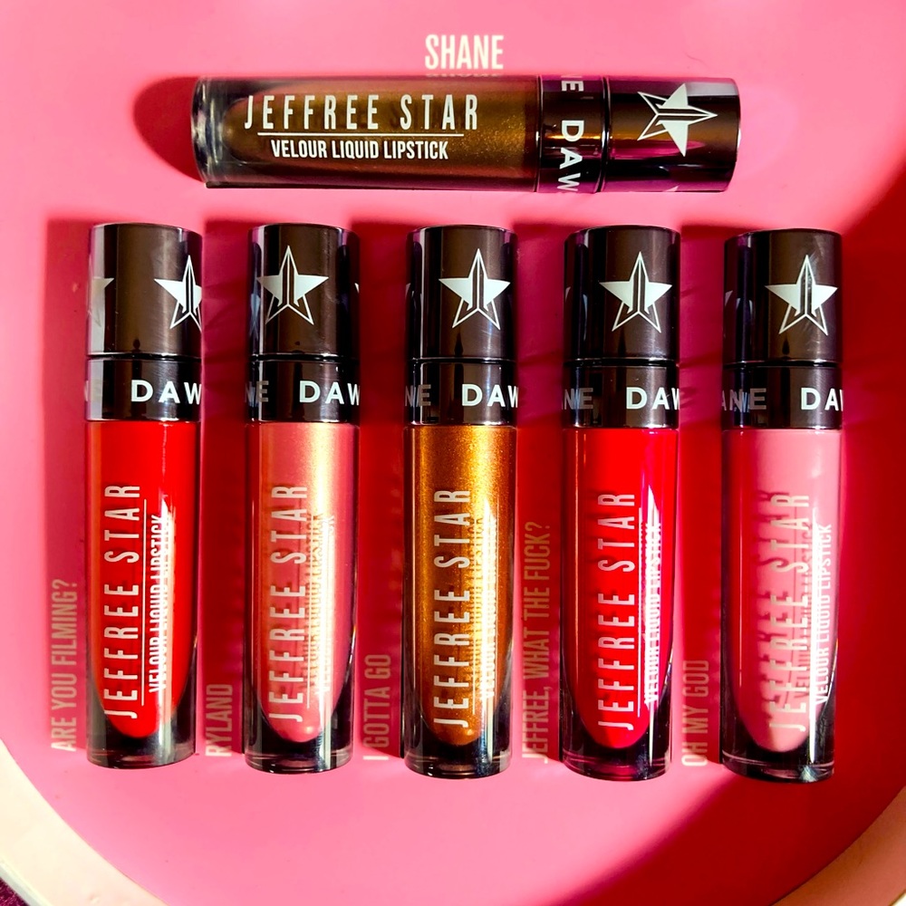 New Jeffree Star And Shane x Pig Lip Set